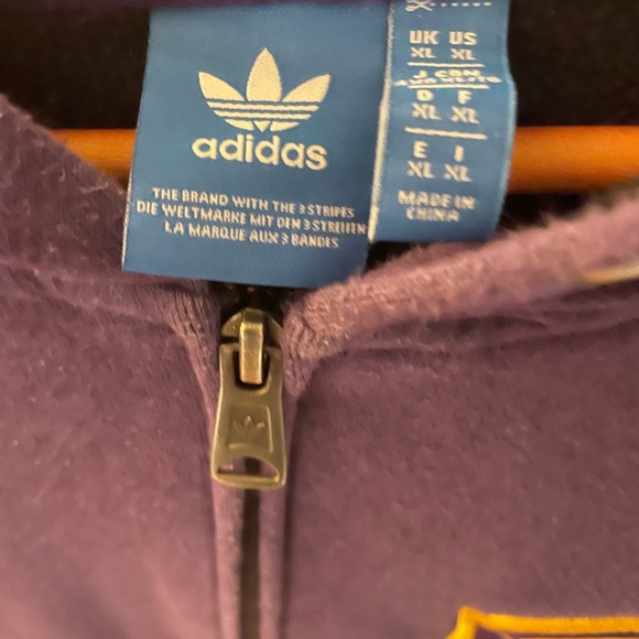 Adidas Lakers hoodie size XL - Picture 3 of 4